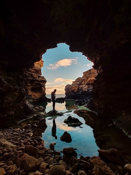 The Great Ocean Road: The Grotto