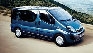 Vauxhall-Opel-Vivaro-9-Seater-Rental